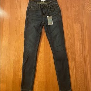 Studio Blue Aranza Mid Rise Skinny Jeans